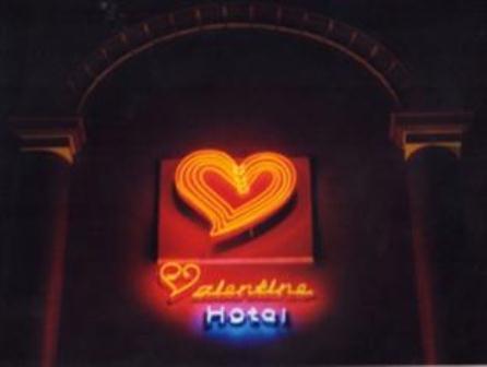 Valentine Hotel - Hong Ha Hanoi Eksteriør billede