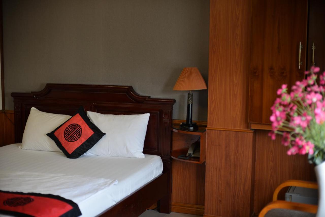 Valentine Hotel - Hong Ha Hanoi Eksteriør billede